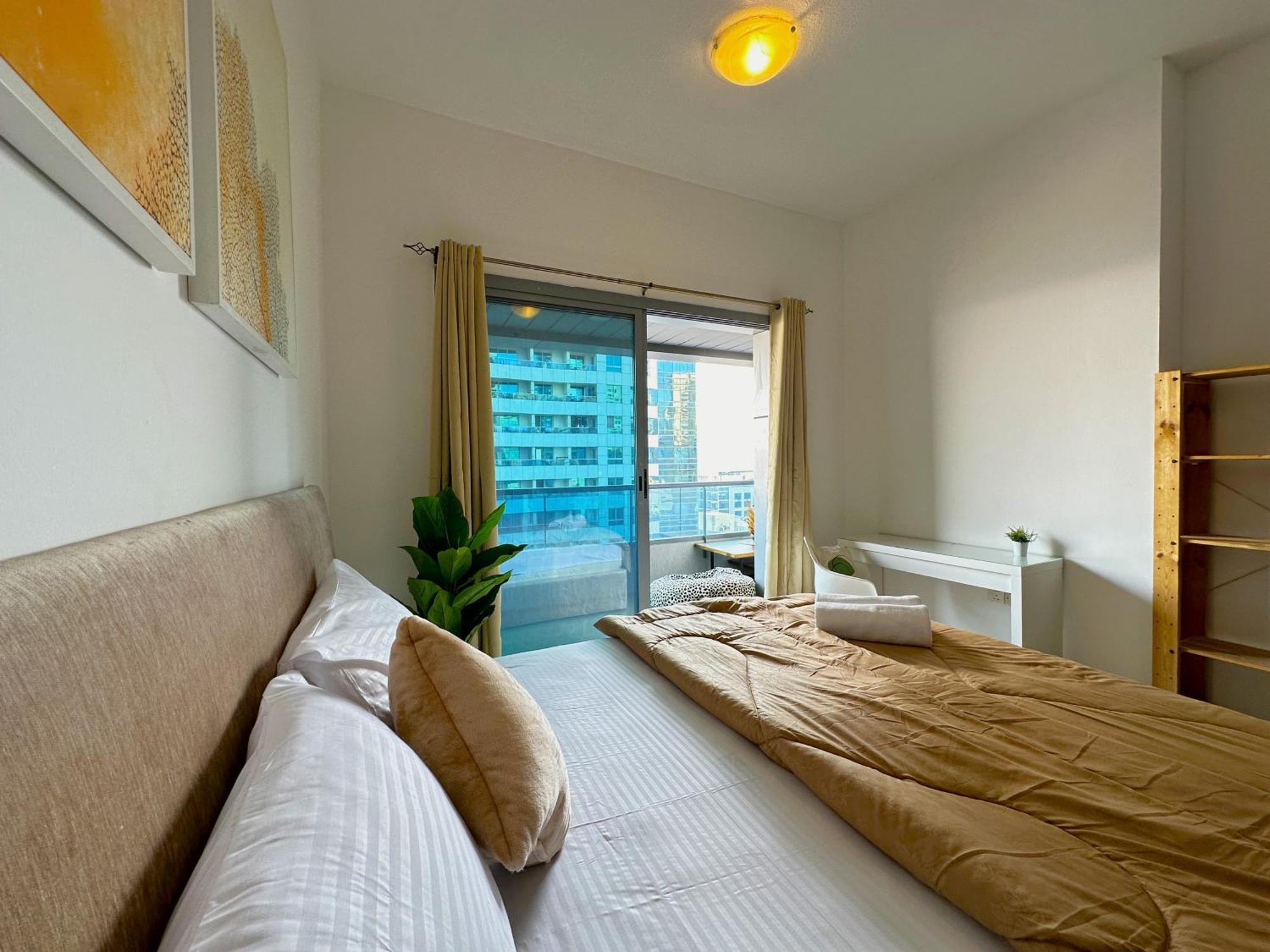 Luxury & Centric Flat With Balcony Views In Marina Appartement