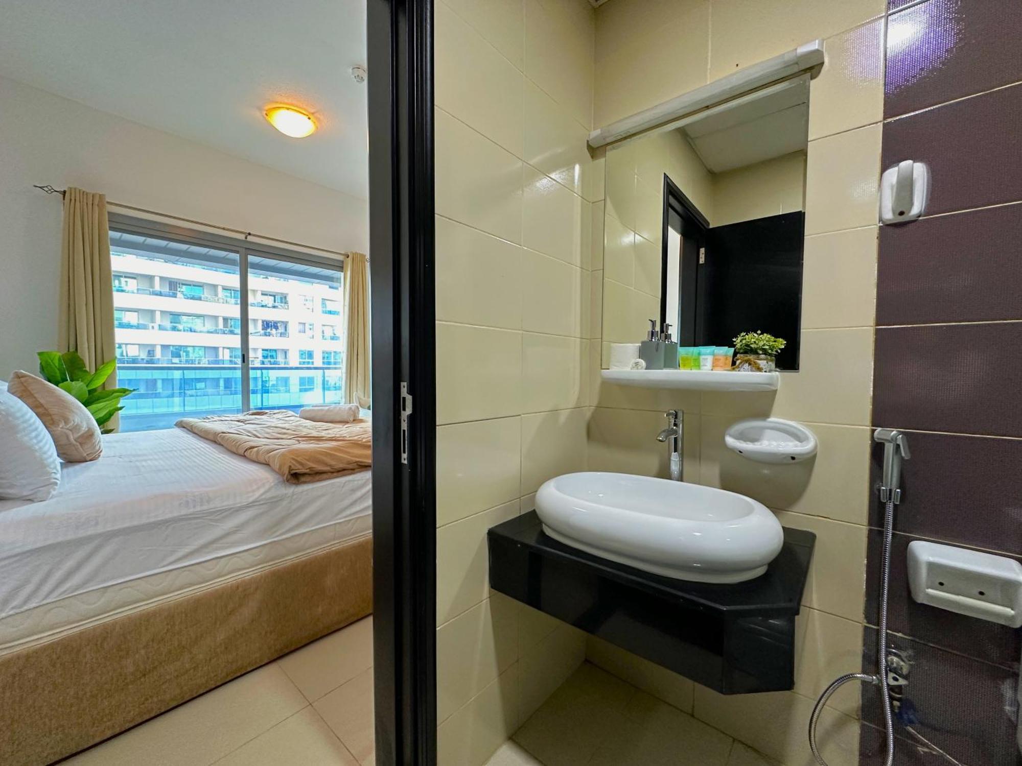 Appartement Luxury & Centric Flat With Balcony Views In Marina Dubai